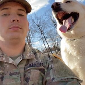 Meet your Posher, Jonathan